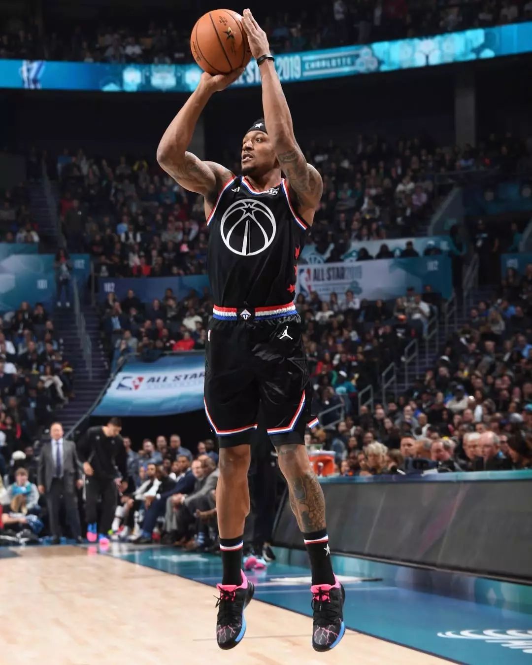 詹姆斯与乔 詹姆斯与乔