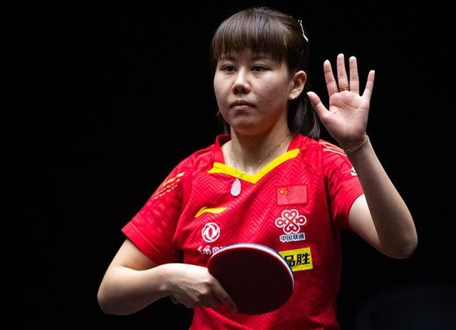 热的年轻球 热的年轻球